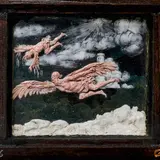 Die Darstellung zeigt zwei geflügelte Figuren, die durch einen dramatischen Himmel fliegen. Eine Figur ist im Vordergrund, während die andere höher aufsteigt. Die Wolken sind kämpferisch geformt, und ein Lichtstrahl erhellt die Szene. Im Hintergrund ist ein kleiner Turm erkennbar.