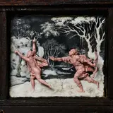 Die Darstellung zeigt zwei skulpturale Figuren in einer winterlichen Landschaft. Links steht eine nackt darstellte Figur mit einem Zweig, rechts ein Bogen schießender Mann in historischer Kleidung. Im Hintergrund sind verschneite Bäume und eine dunkle, stimmungsvolle Atmosphäre zu erkennen.