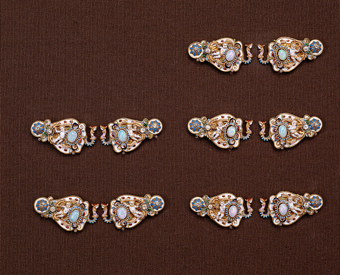 Der ungarische Opalschmuck
