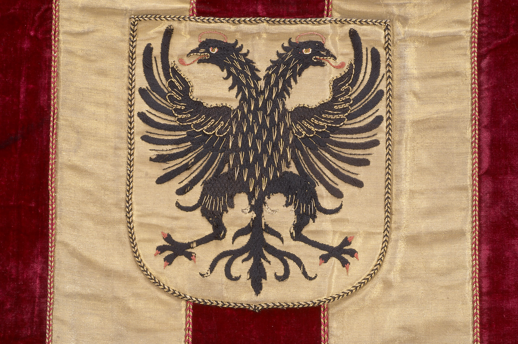 Wappenrock für den Wappenkönig-Herold der Herrschaft Mecheln