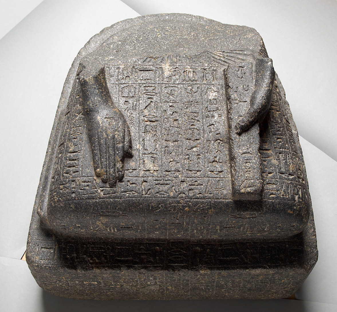 Unterteil einer Schreiberstatue des Imen-mes