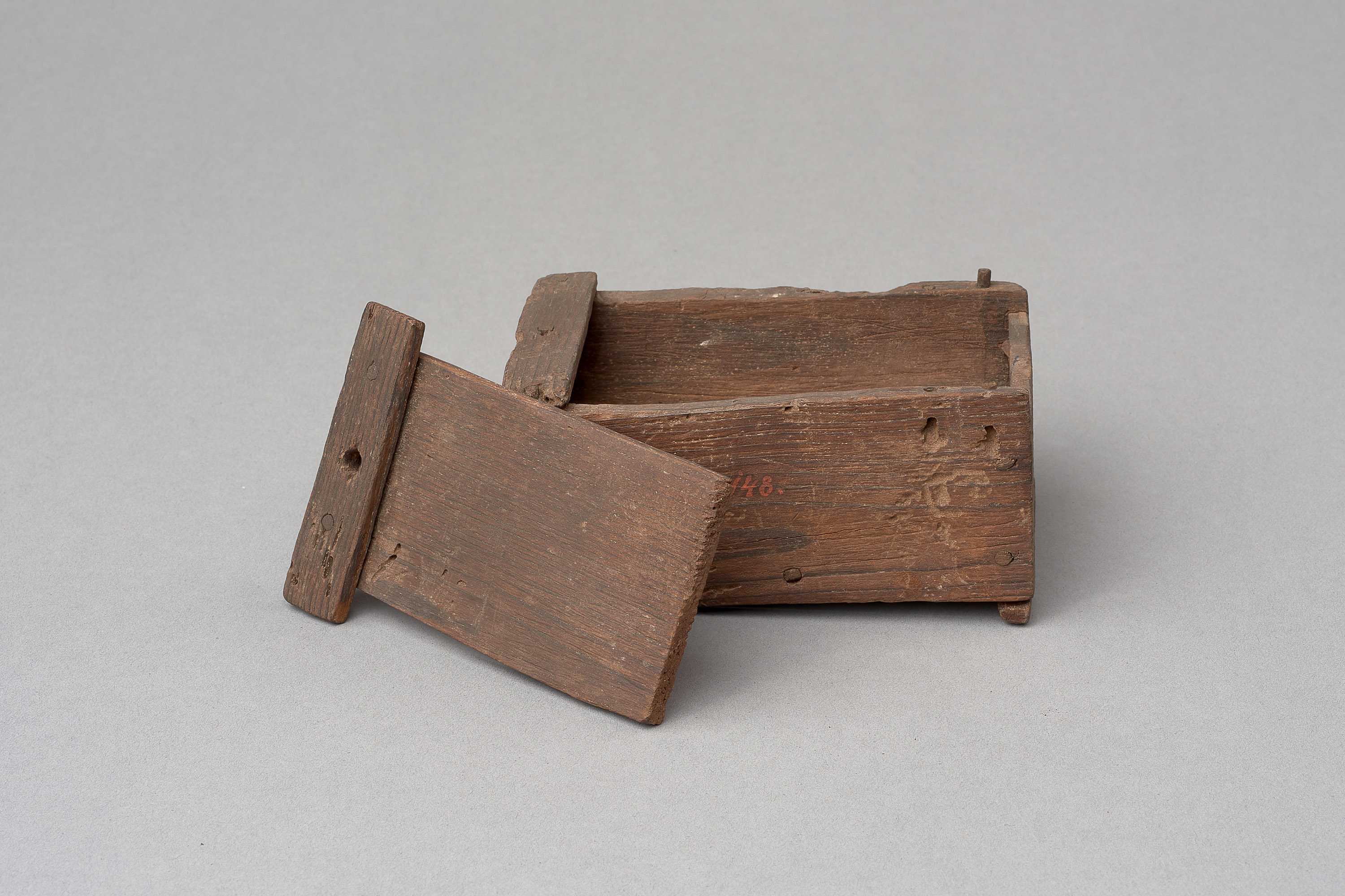Kästchen mit Schiebedeckel