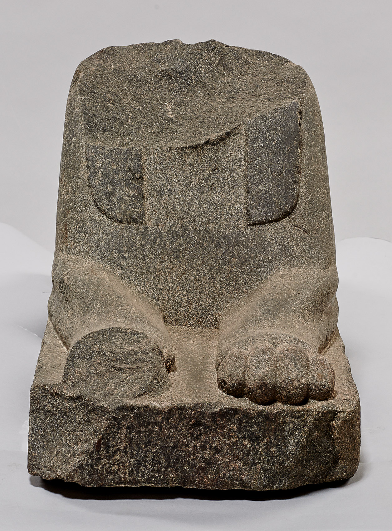 Sphinx ohne Kopf