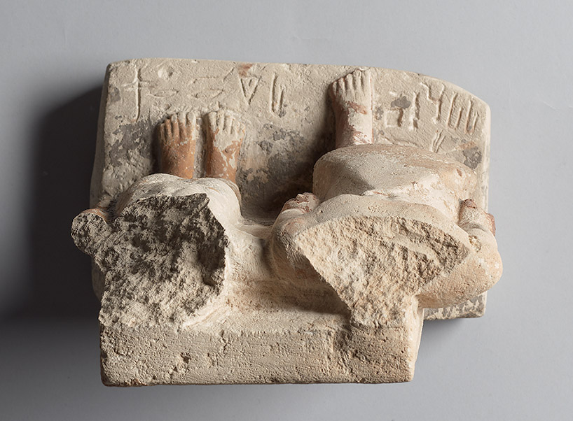 Kopflose Zweiergruppe des Schepses-ptah und seiner Frau Ni-si-redi
