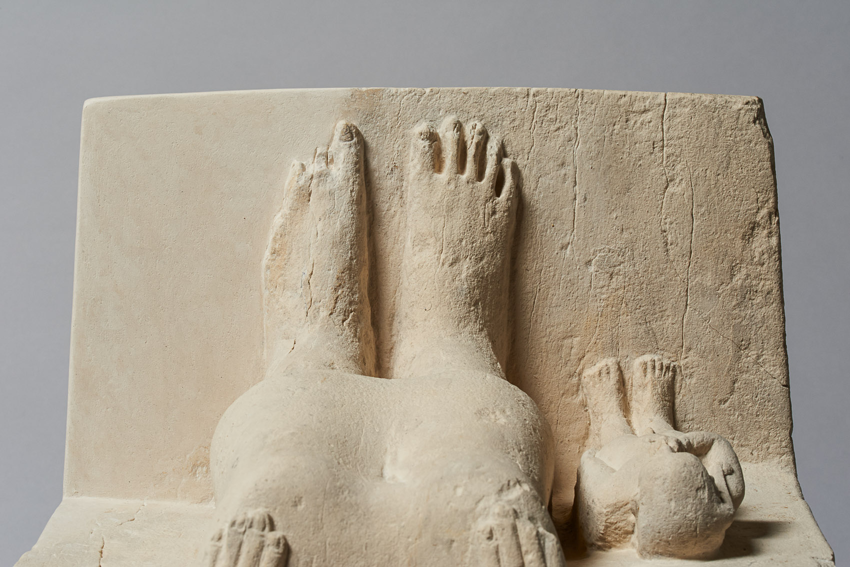 Sitzstatue der Chent und ihres Sohnes Rudju