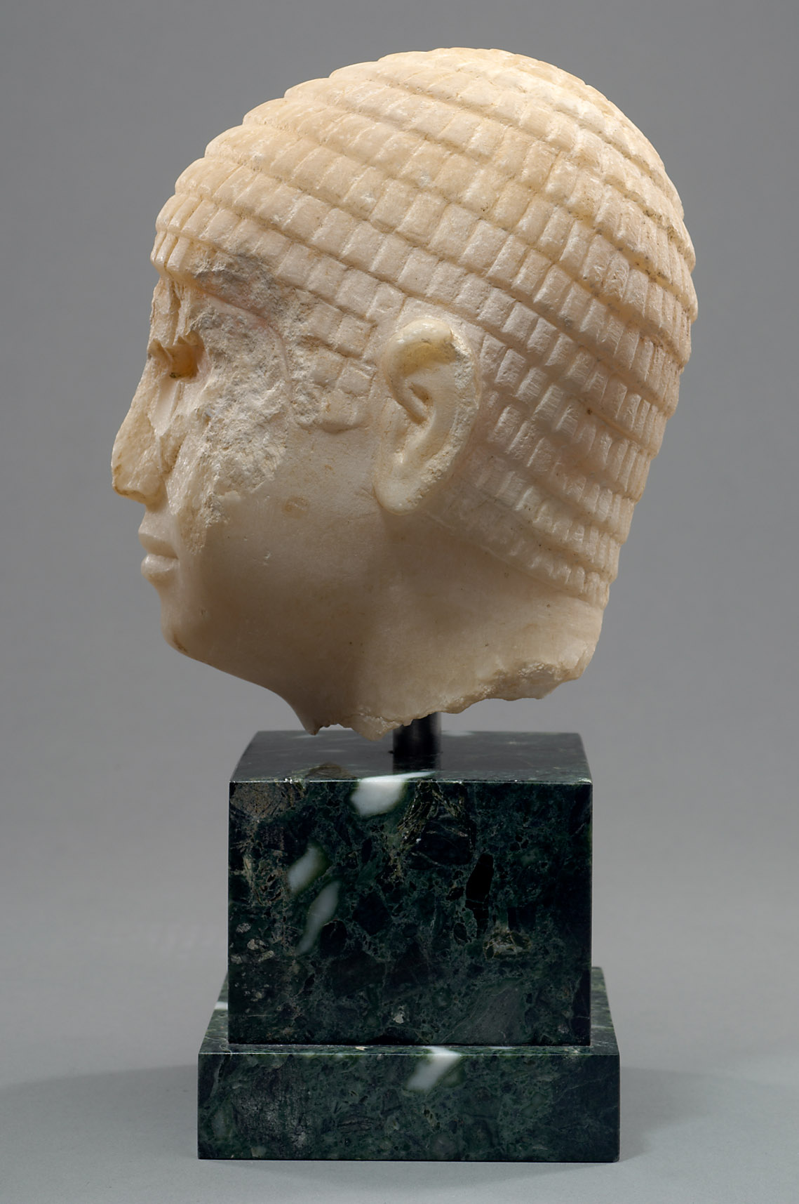 Kopf einer Statue des Ba-ba-ef
