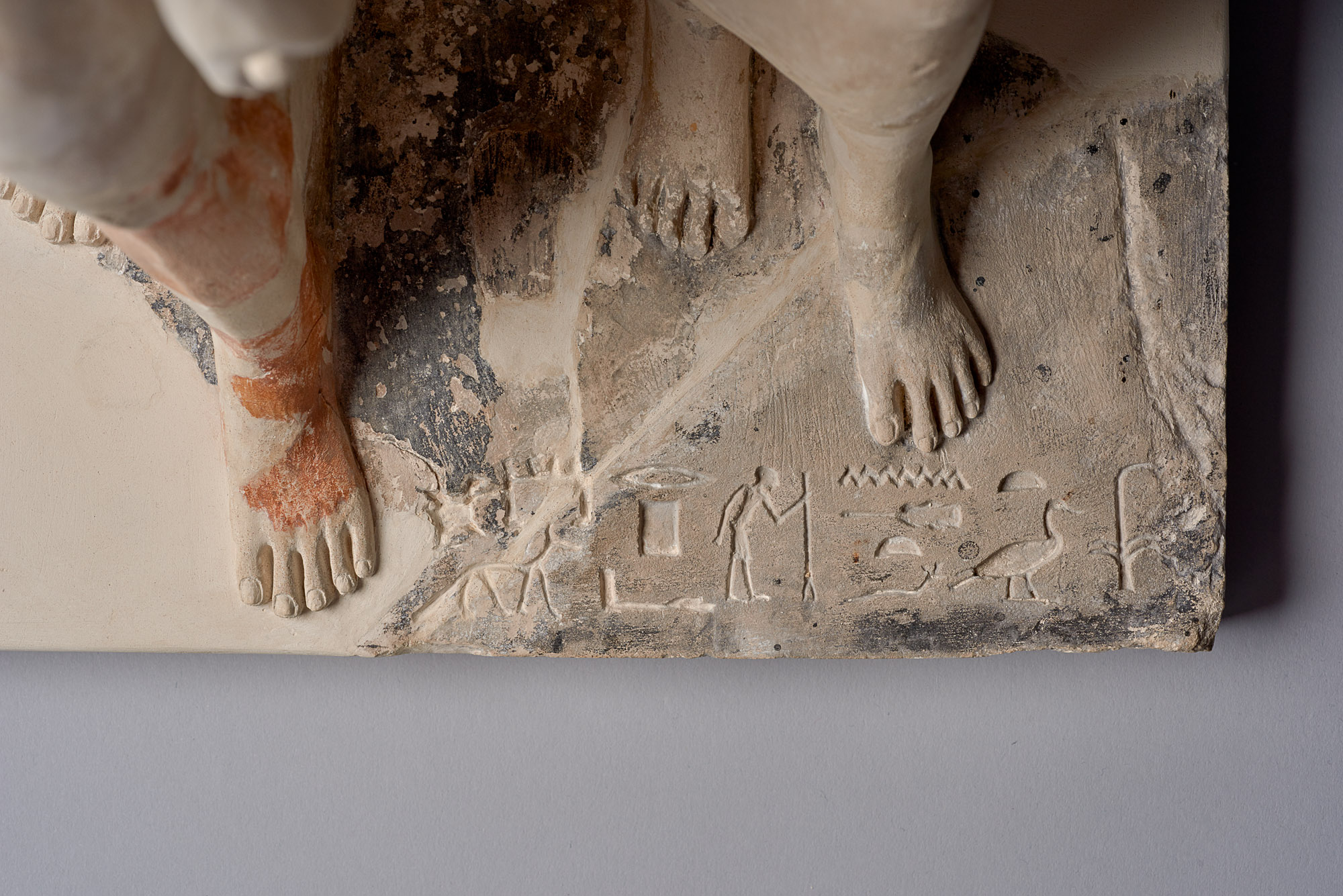 Gruppenstandbild des Hetep-seschat und einer Frau