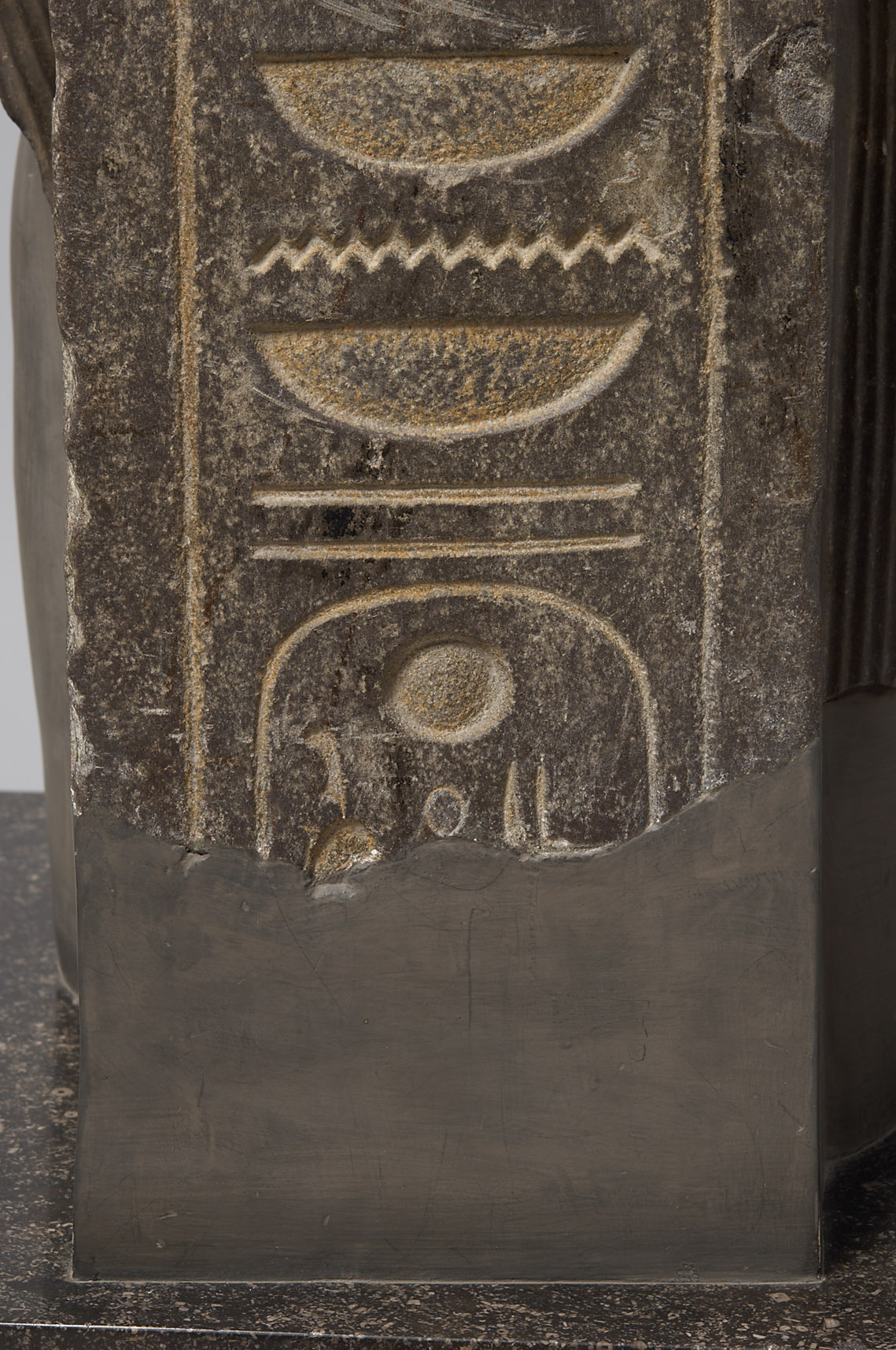 Statue des Gottes Imichentwer