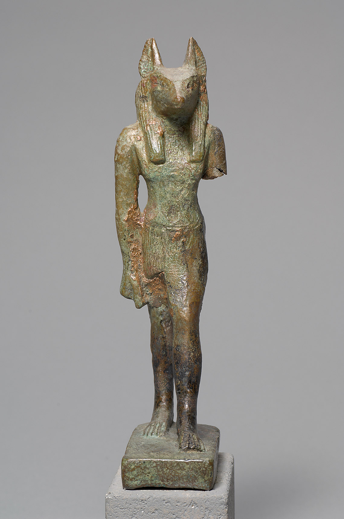 Gott Anubis, schreitend