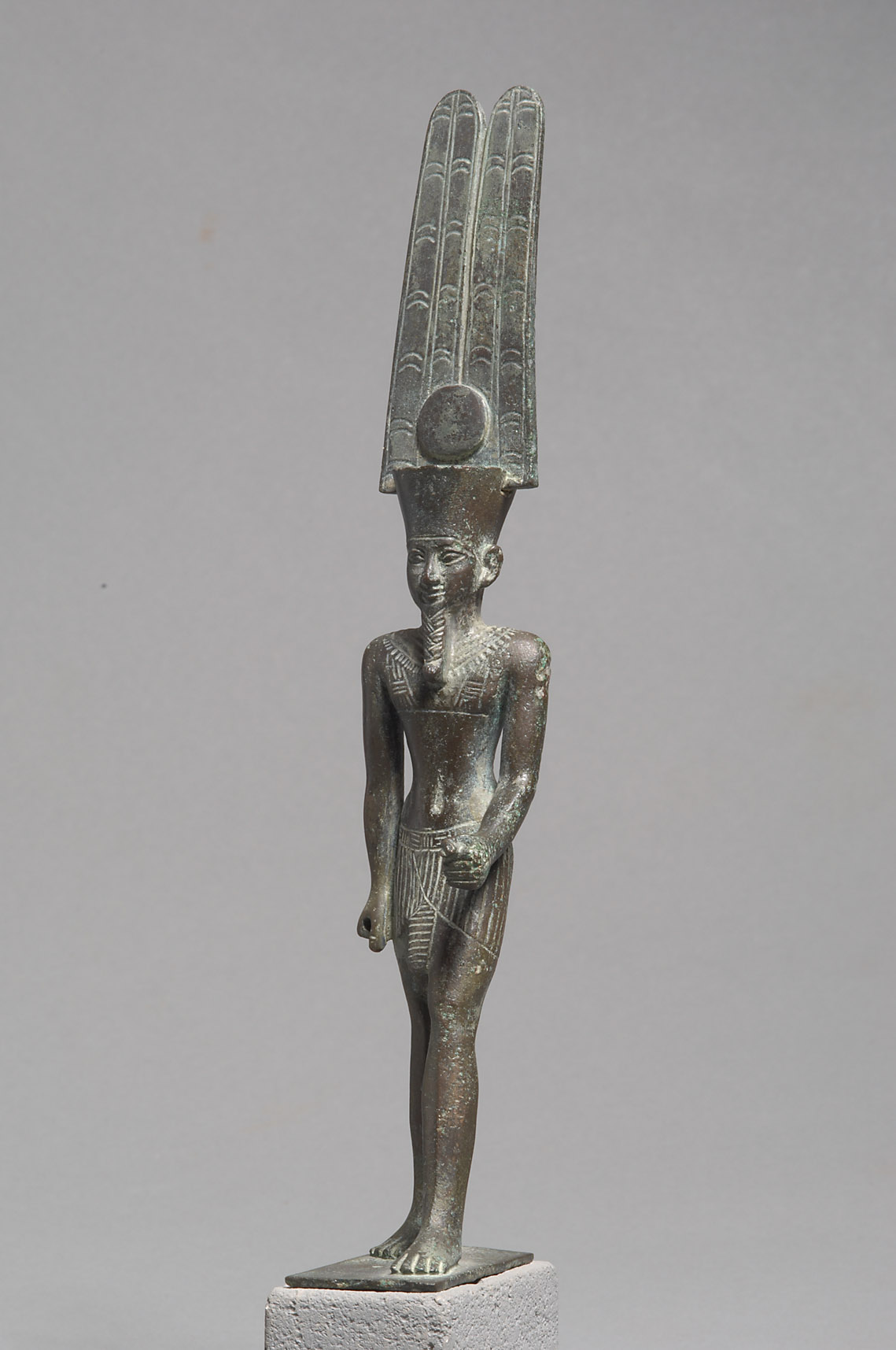 Schreitender Gott Amun