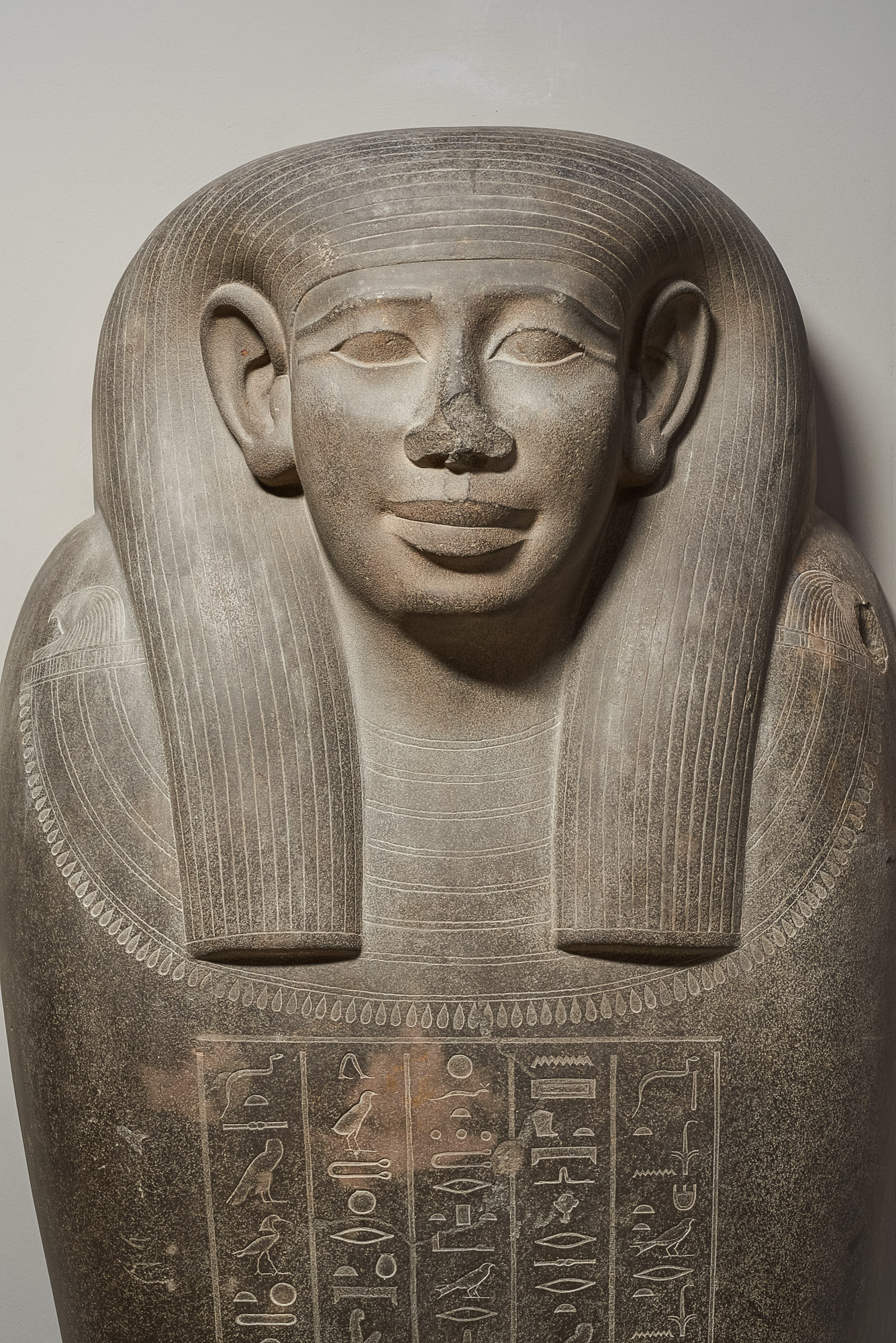 Deckel des Sarkophags der Chedeb-neith-iret-binet