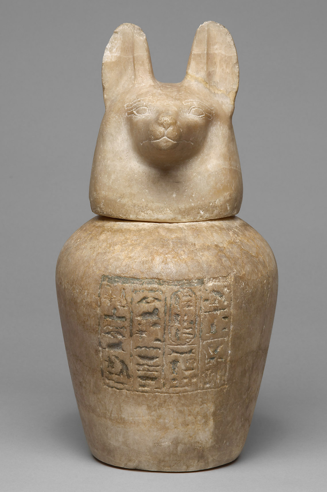 Kanope der Tjes-bastet-peret mit Deckel in Form eines Schakalkopfes