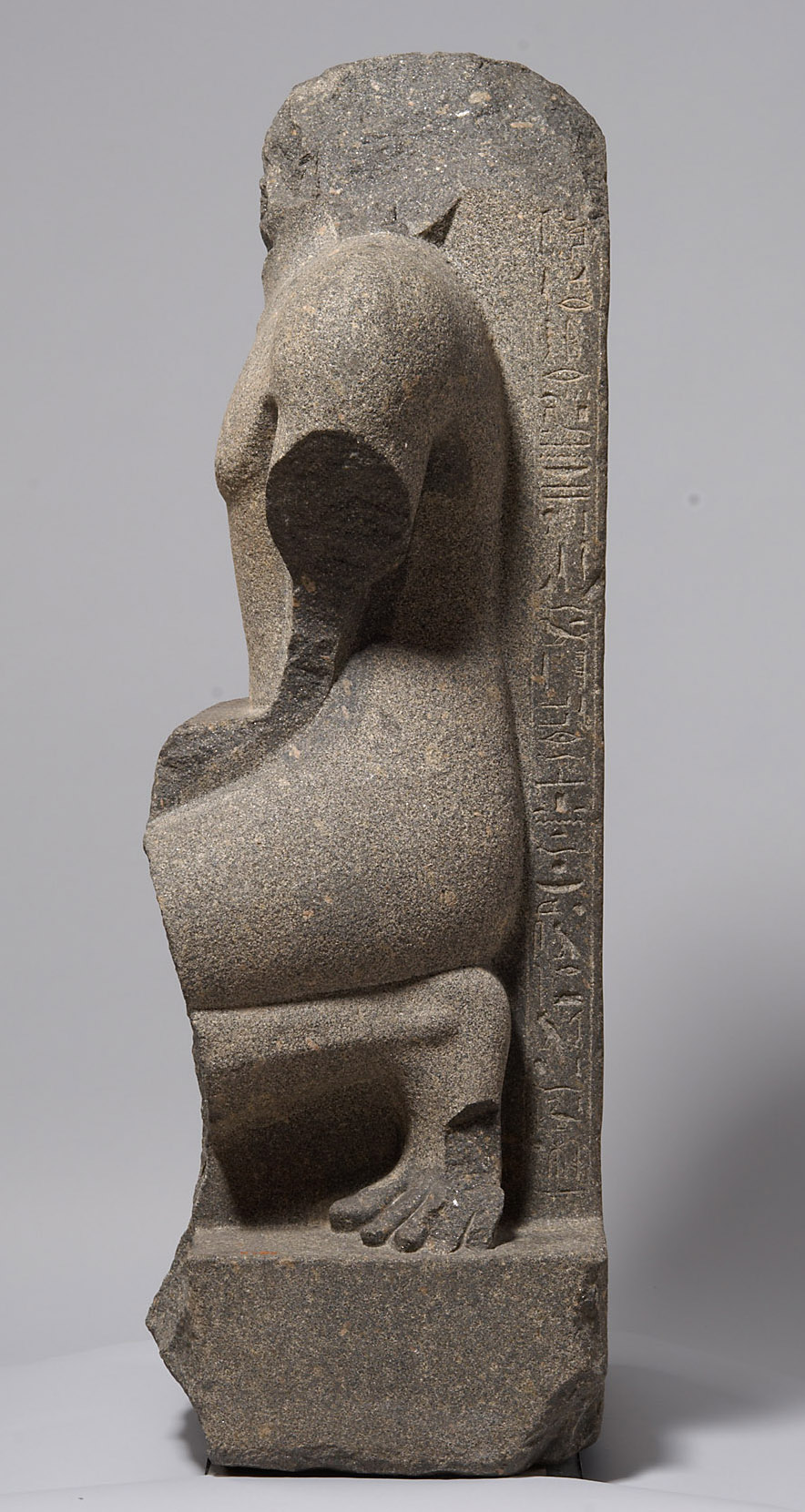 Fragmentierte Statue des Cha-em-waset