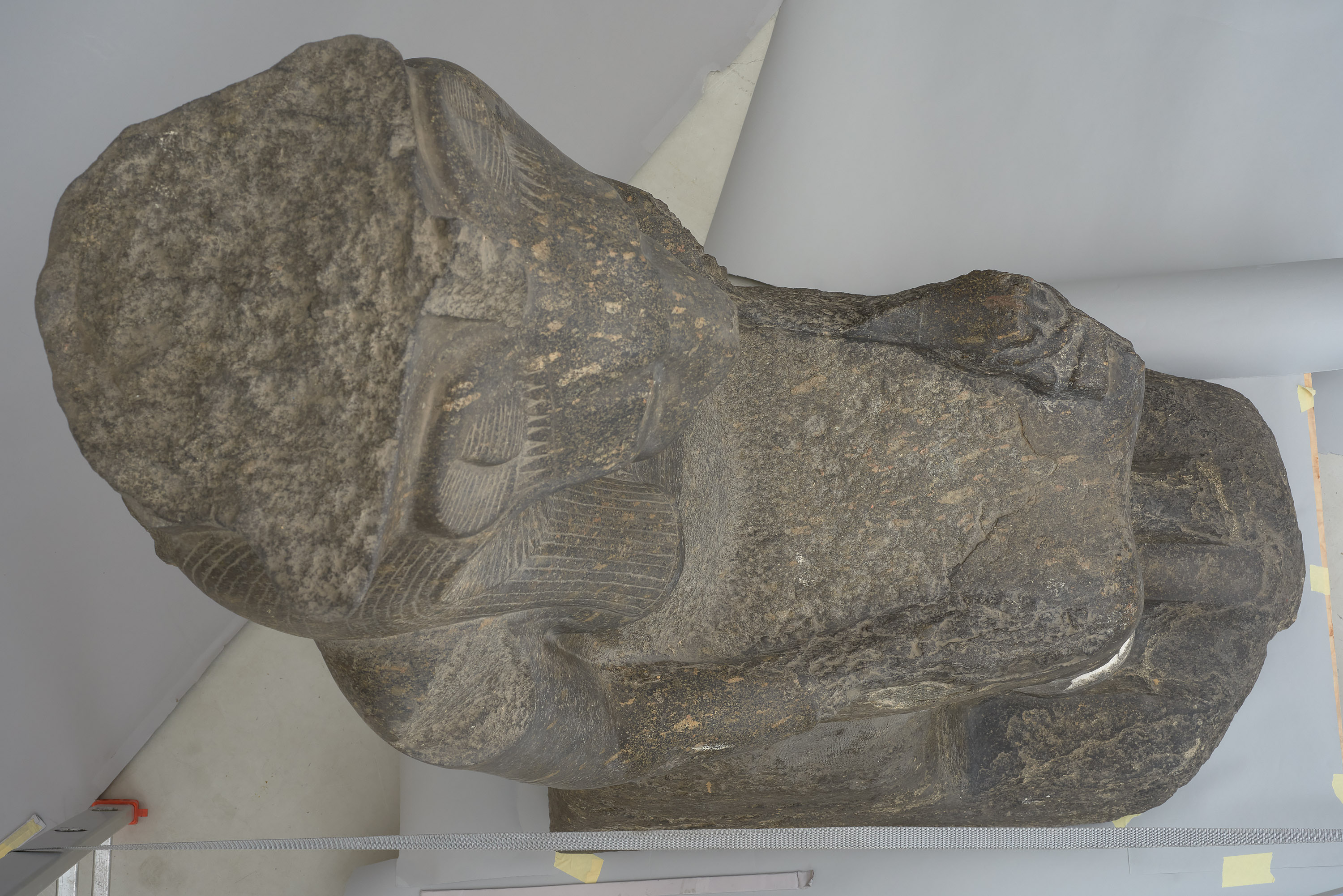 Sitzstatue der Göttin Sachmet