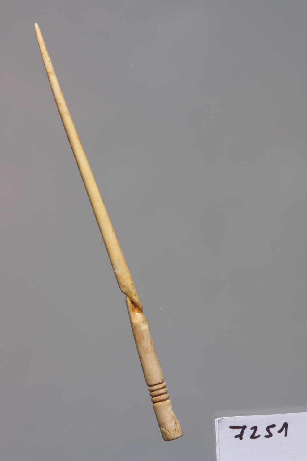Nadel