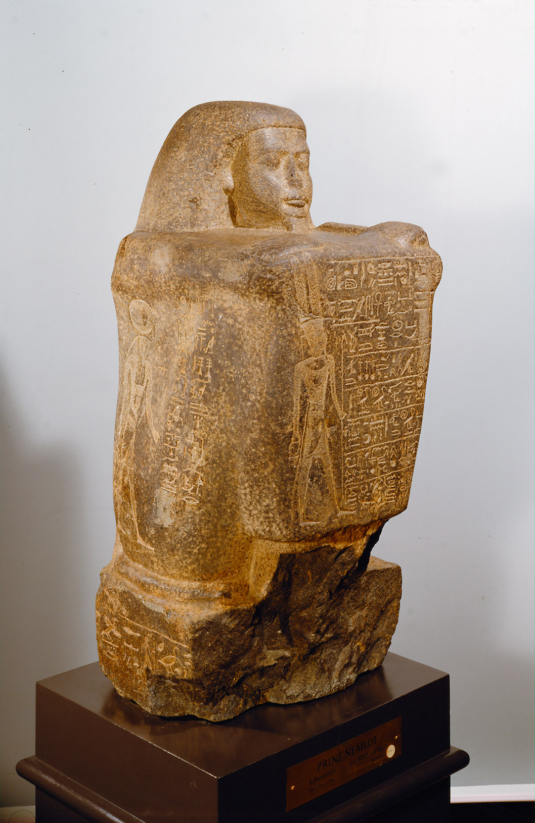 Hockerstatue des Nimlot