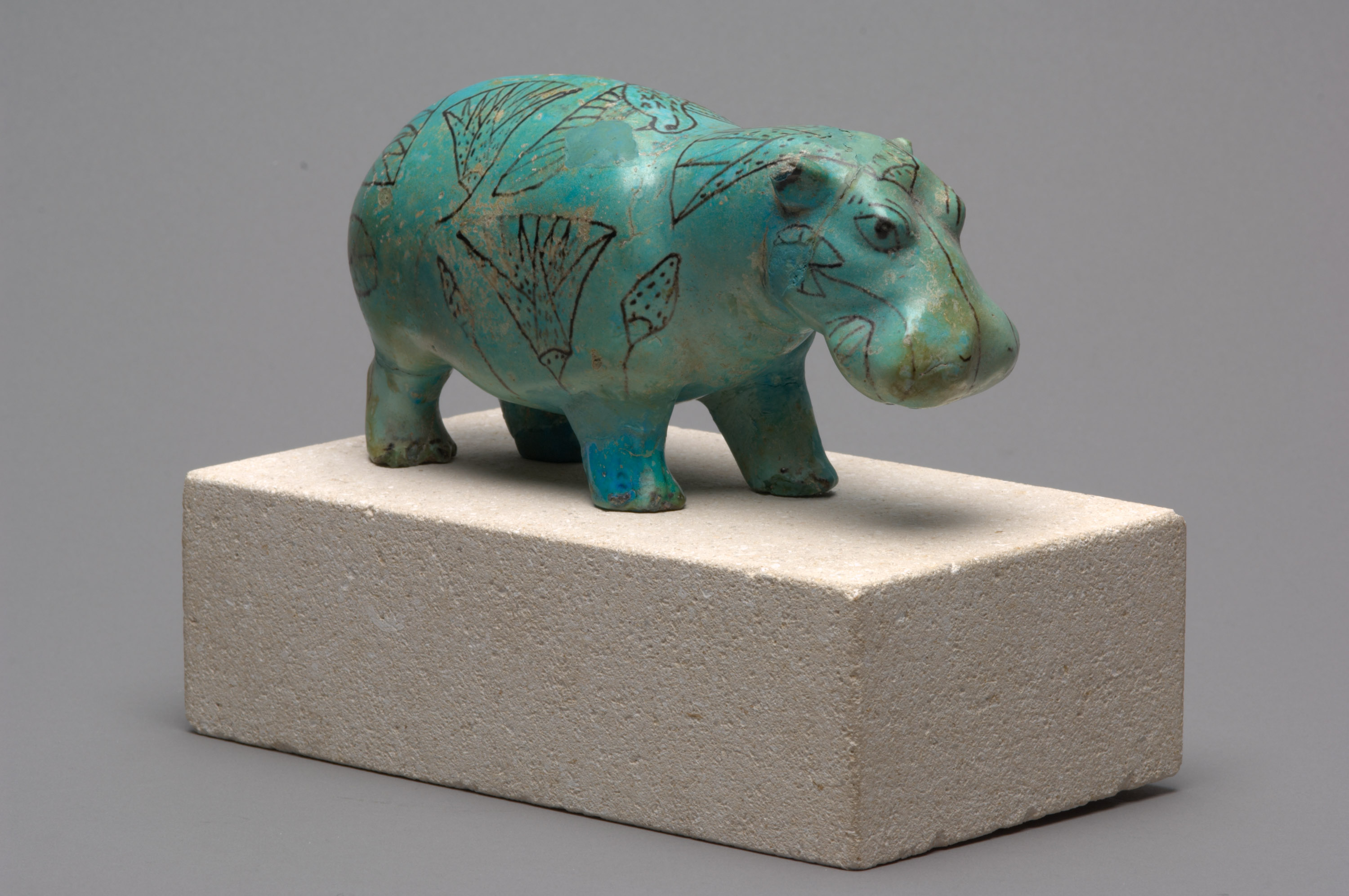 Statuette of a hippopotamus - Artworks - Kunsthistorisches Museum
