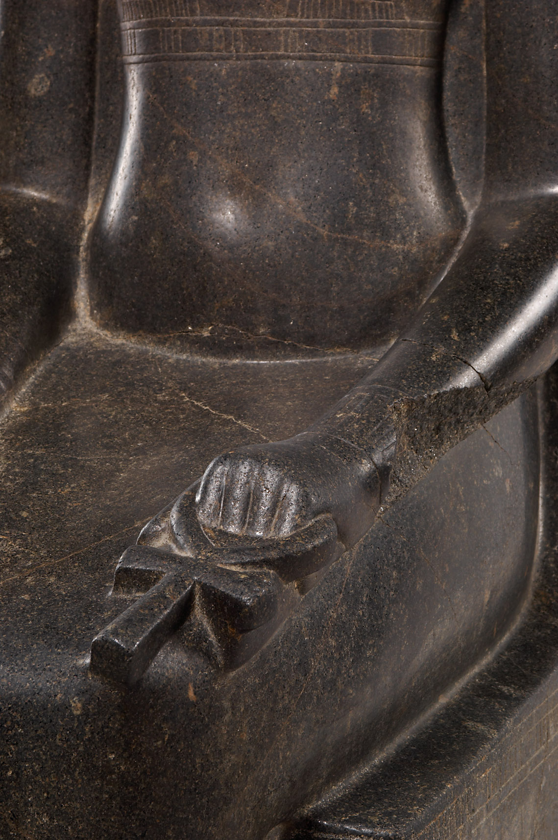Sitzstatue der Göttin Sachmet