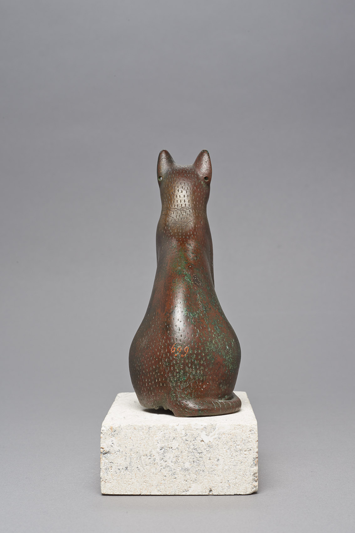 Sitzende Katze