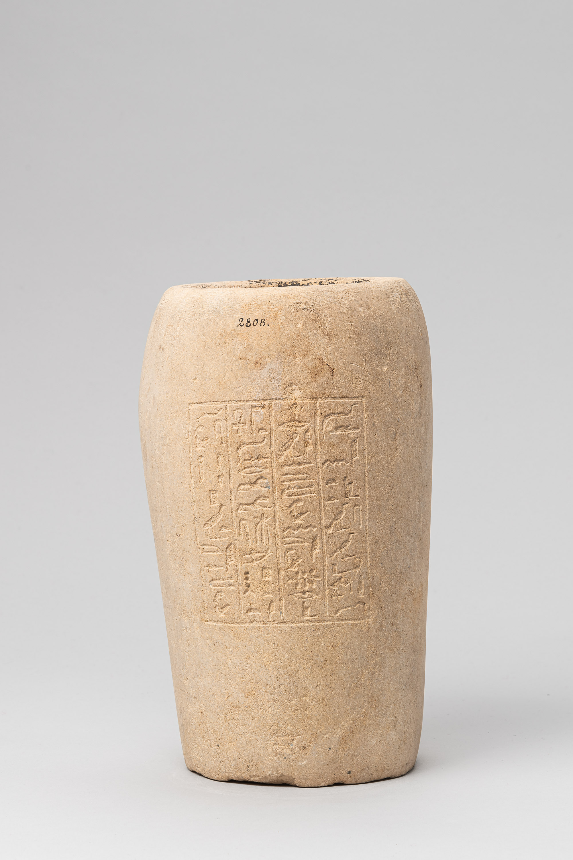 Kanope ohne Deckel des Nes-schu-tefnut