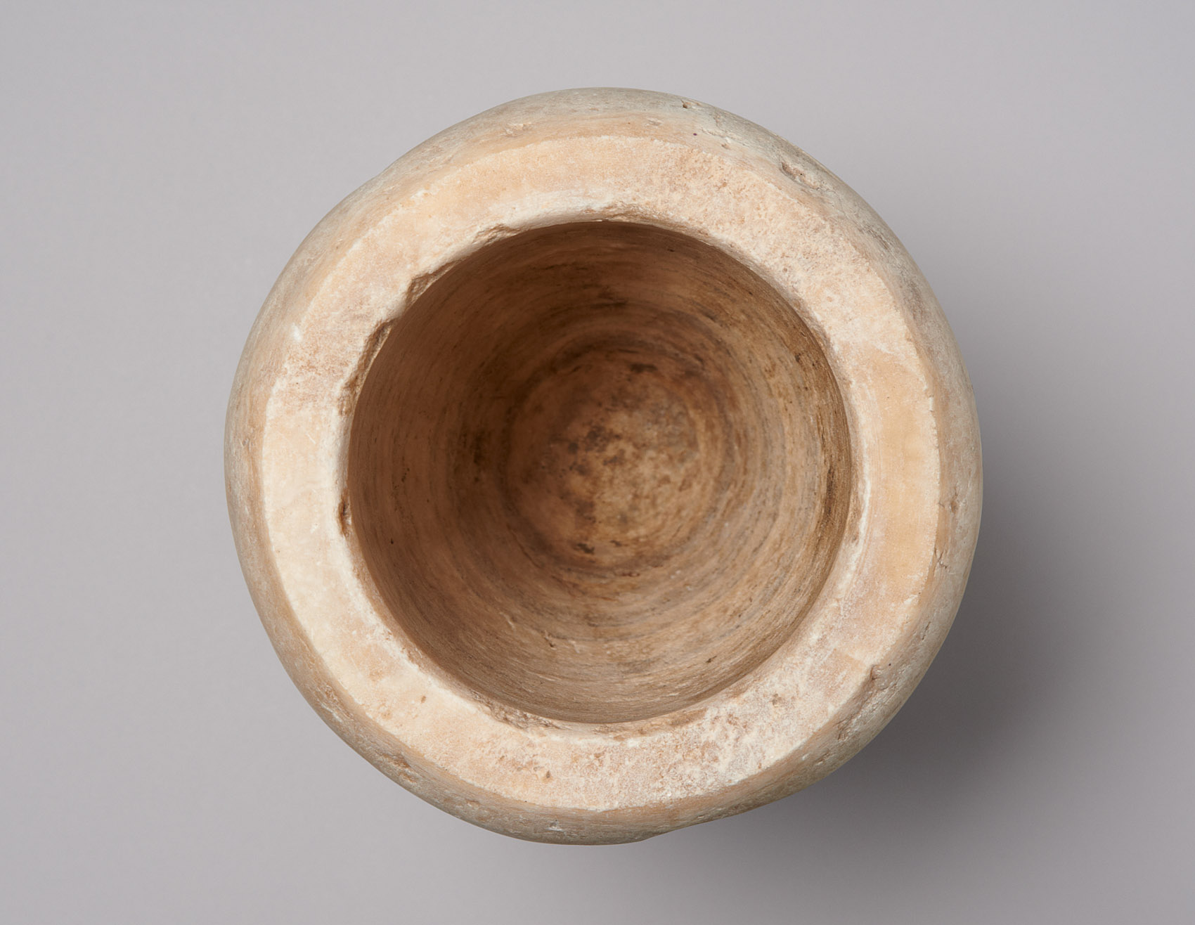 Kanope mit Deckel in Form eines Menschenkopfes