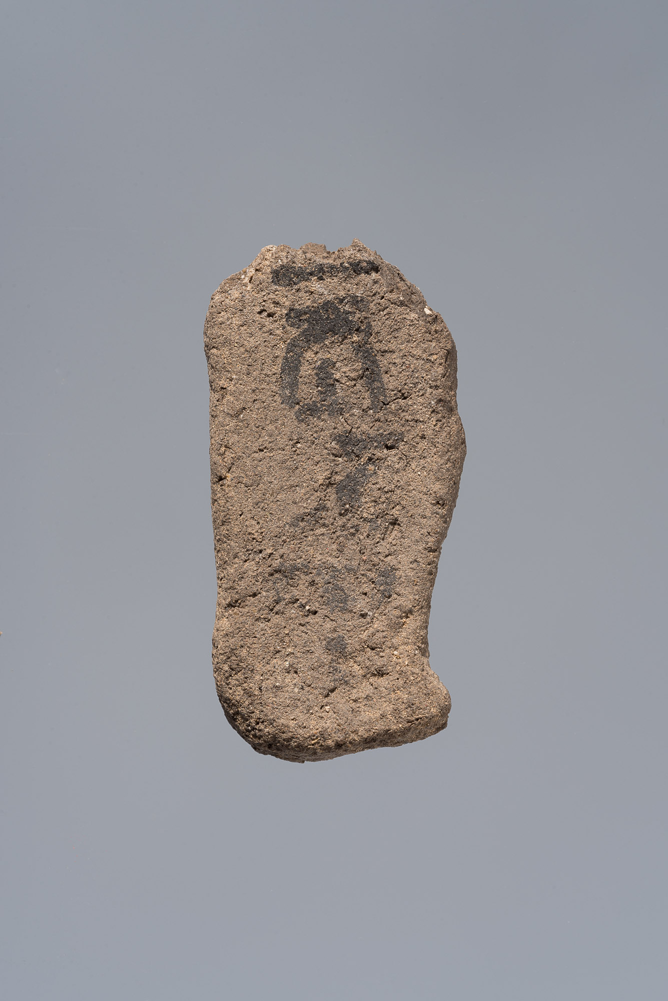 Ächtungsfigur mit Aufschrift