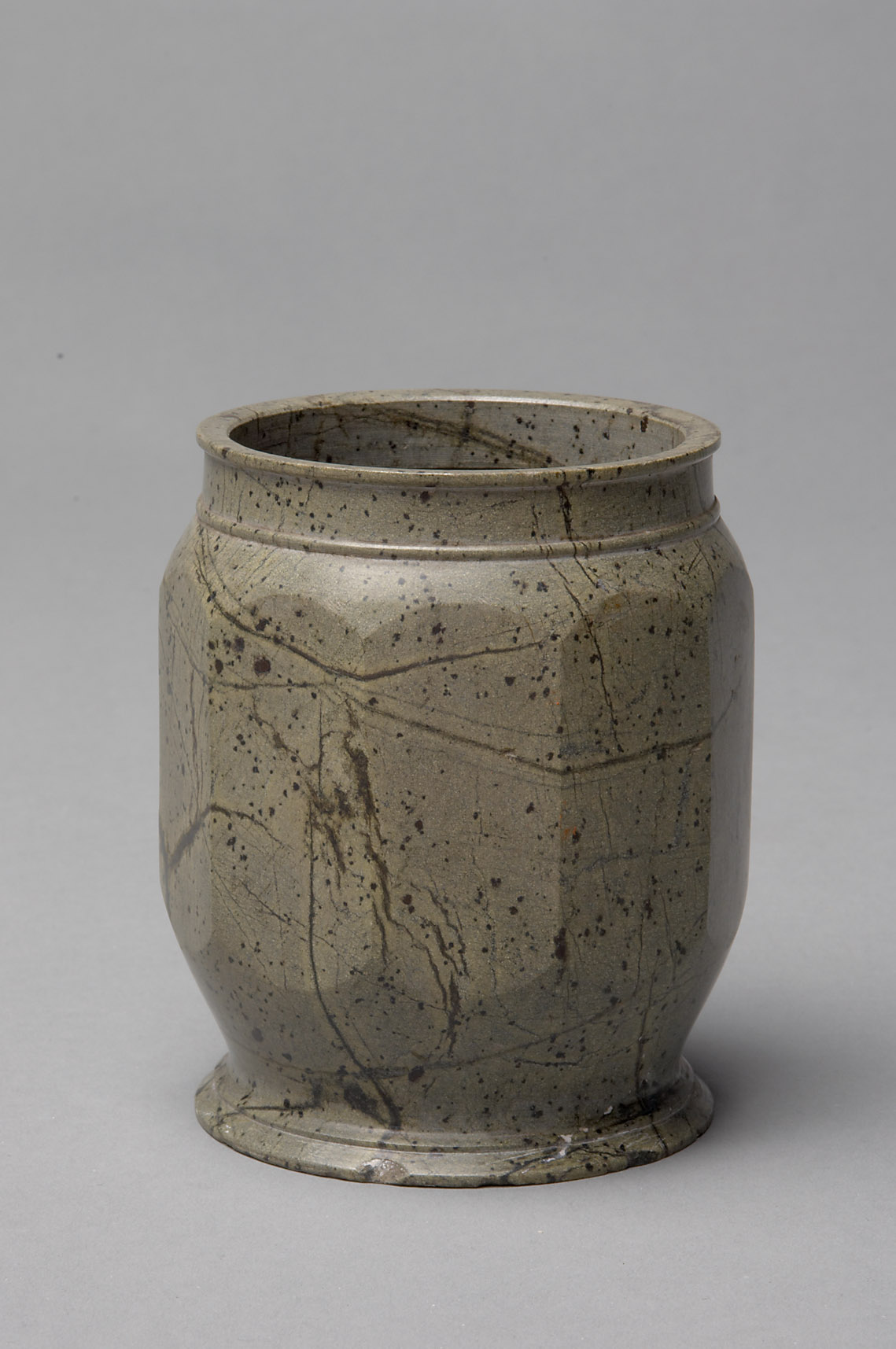 Becher