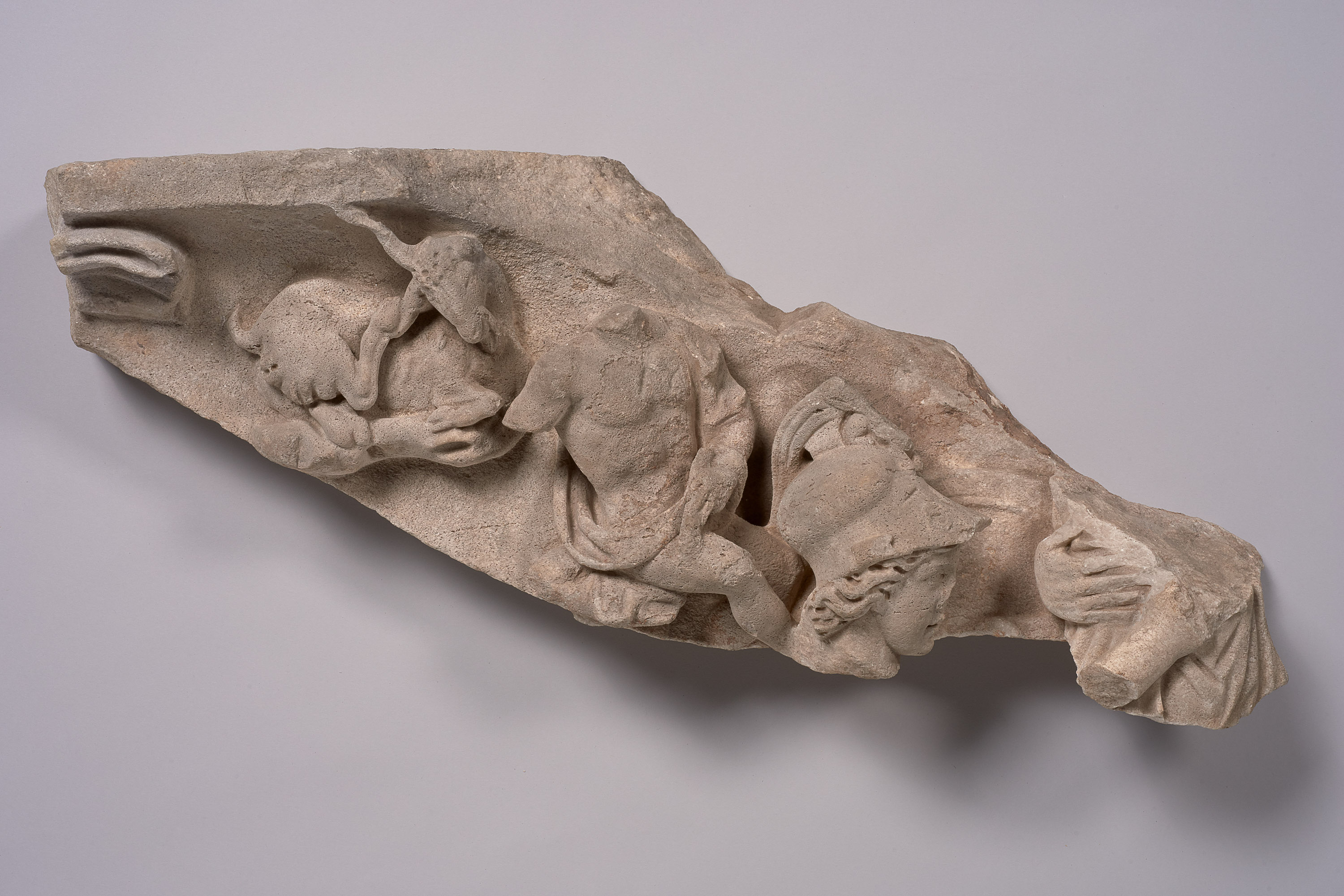 Fragment eines Persephone-Sarkophages