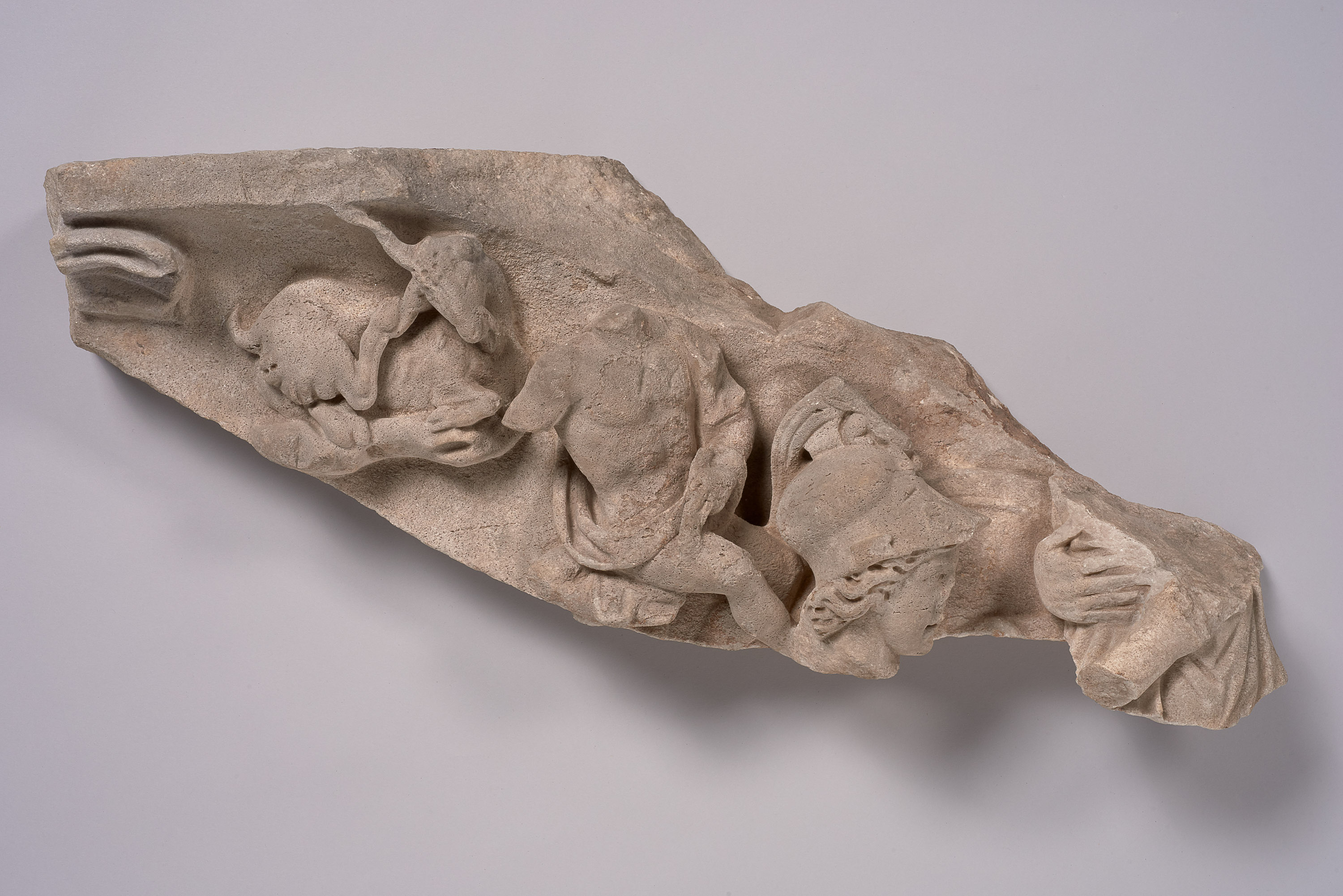 Fragment eines Persephone-Sarkophages