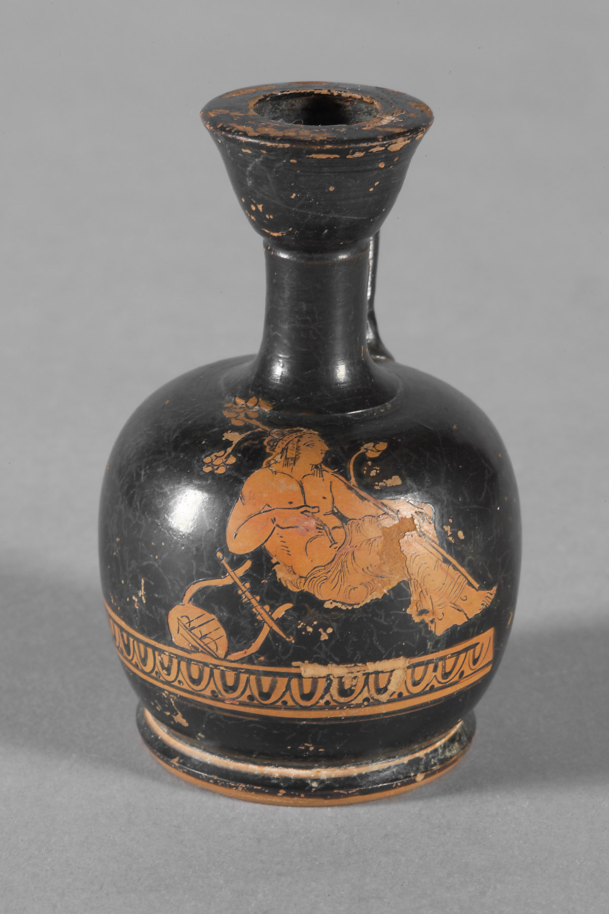 Sitzender Dionysos