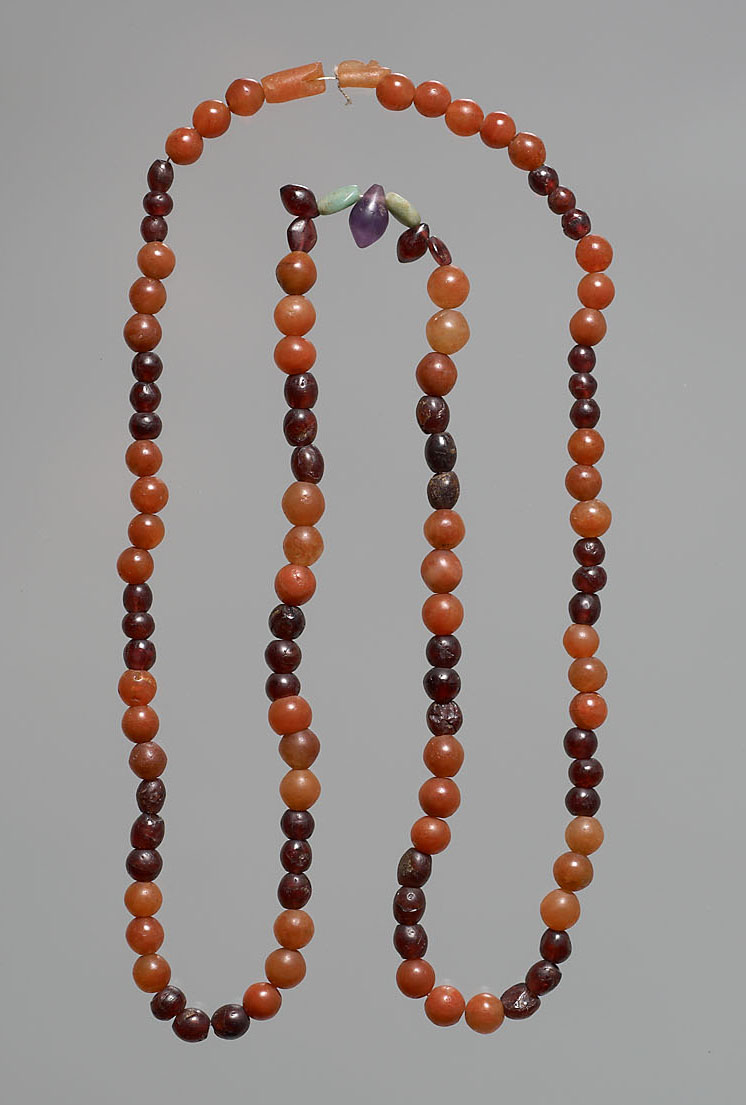 Kästchen für Schmuck und Kosmetikartikel