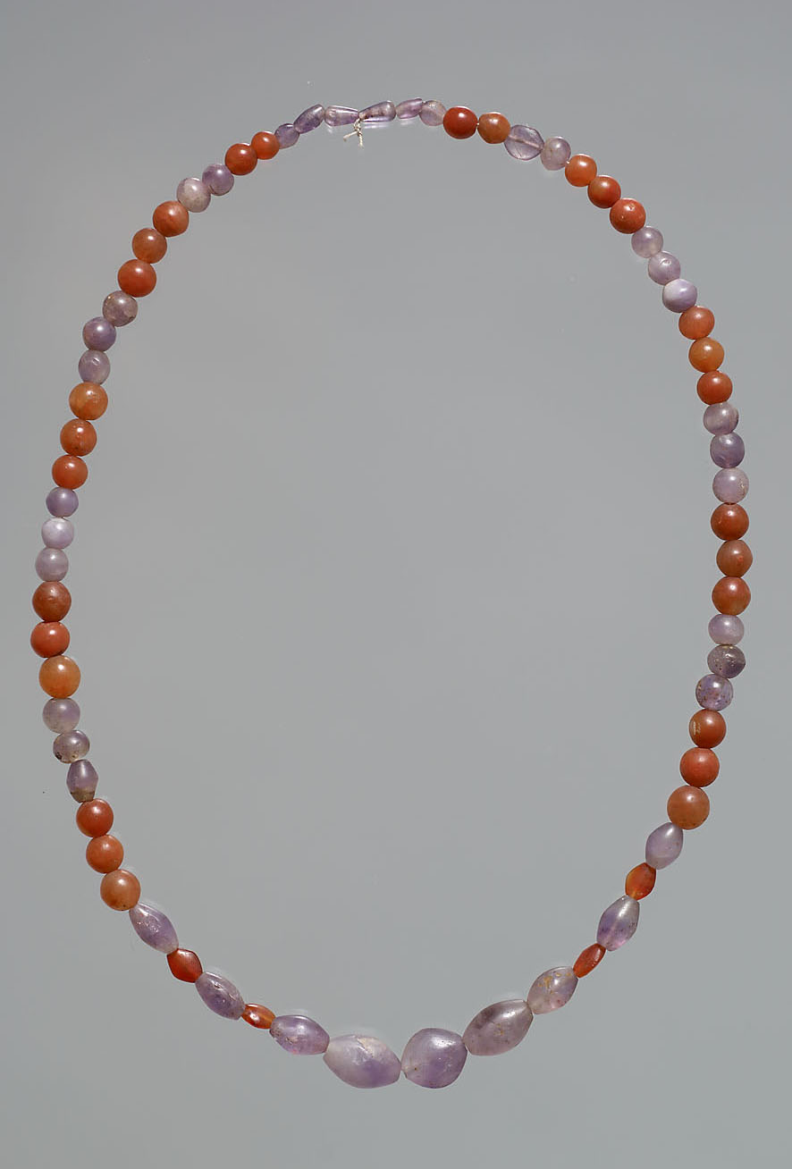 Kästchen für Schmuck und Kosmetikartikel