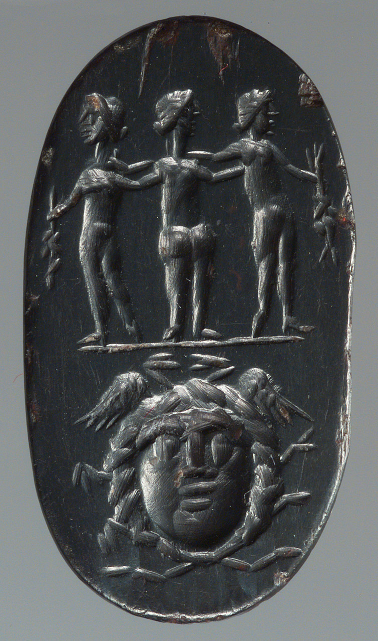 Drei Grazien und Gorgoneion