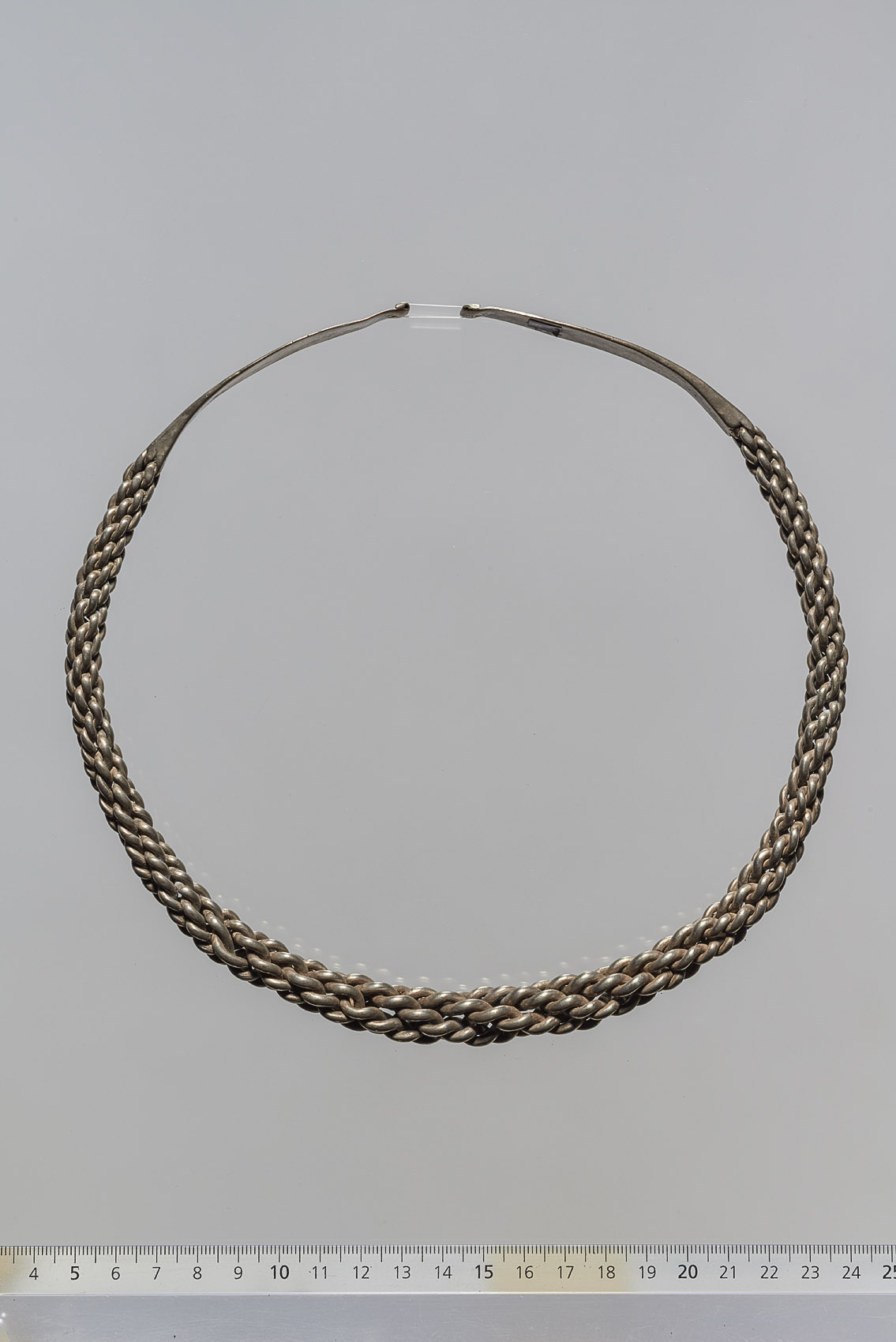 Halsring