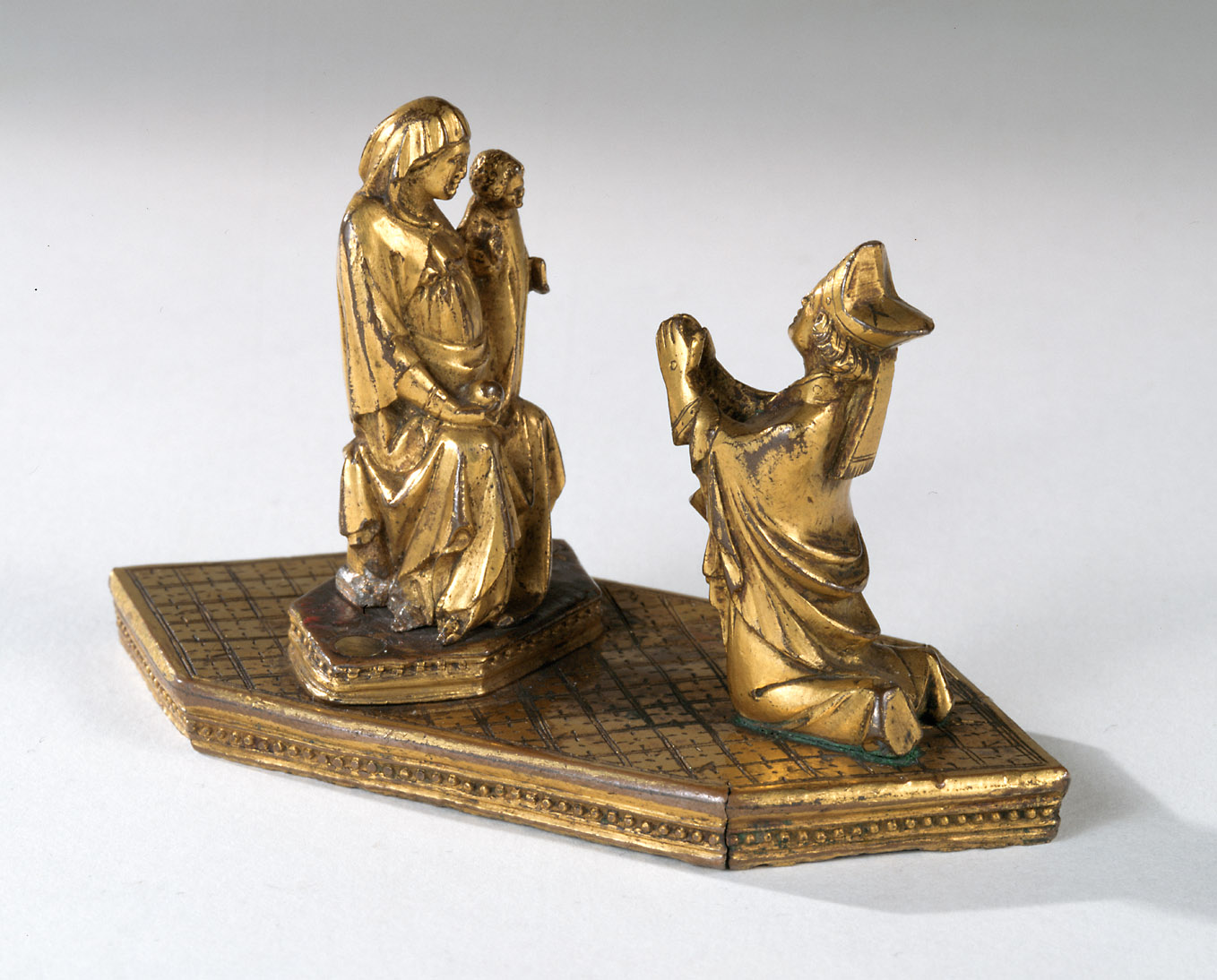 Thronende Madonna mit Bischof (Fragment einer Bischofskrümme)
