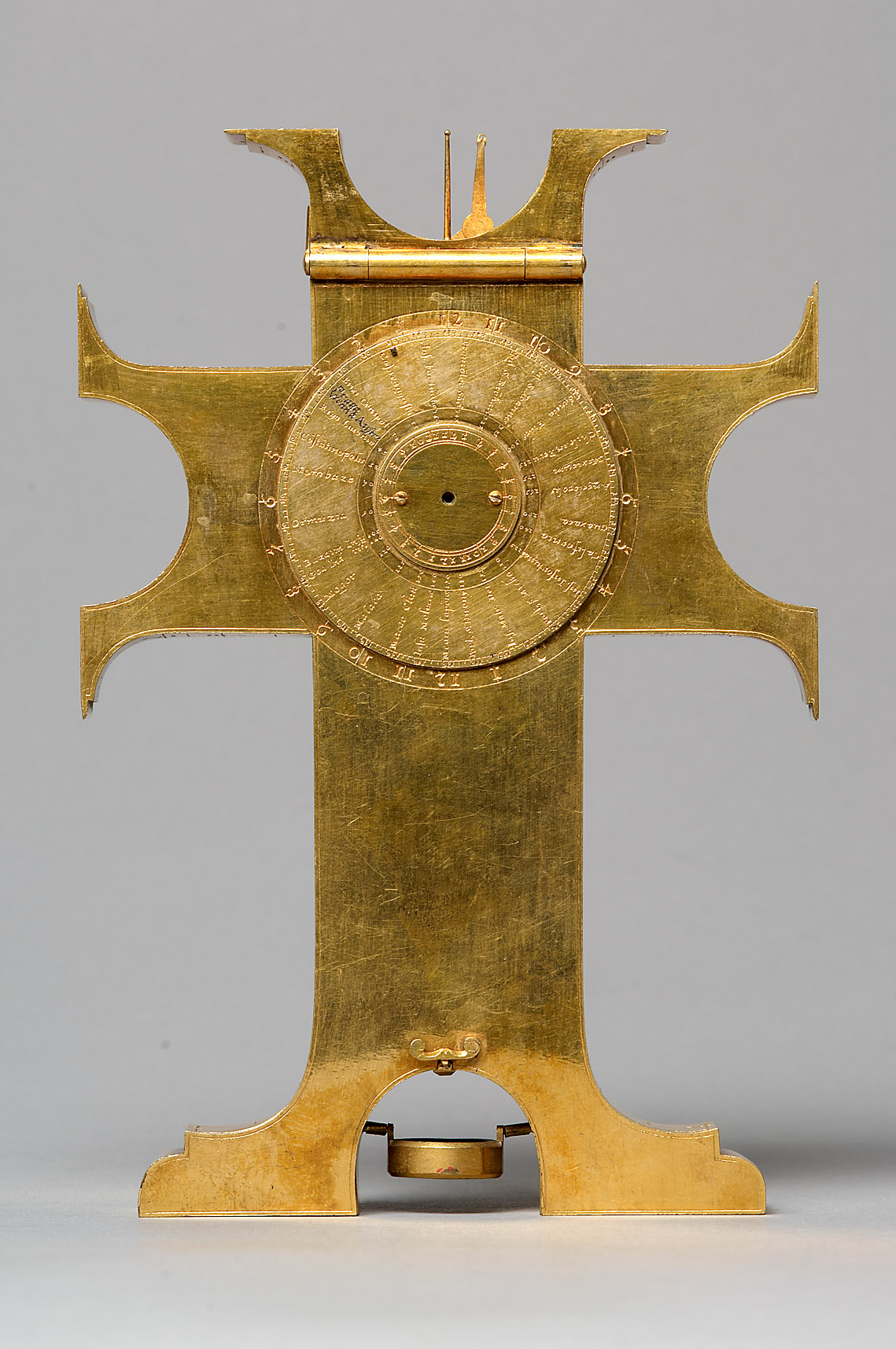 Kreuzförmige Sonnenuhr (Crux Horologa)