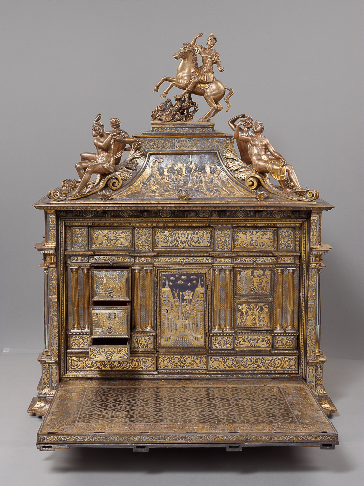 Kabinettschrank