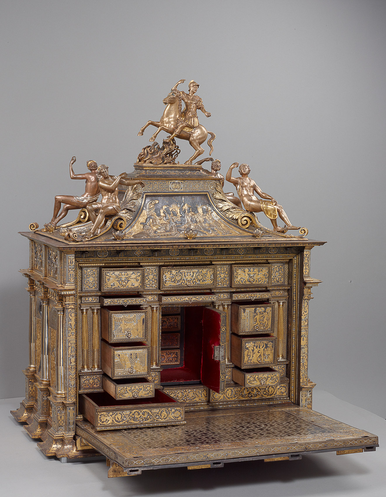 Kabinettschrank
