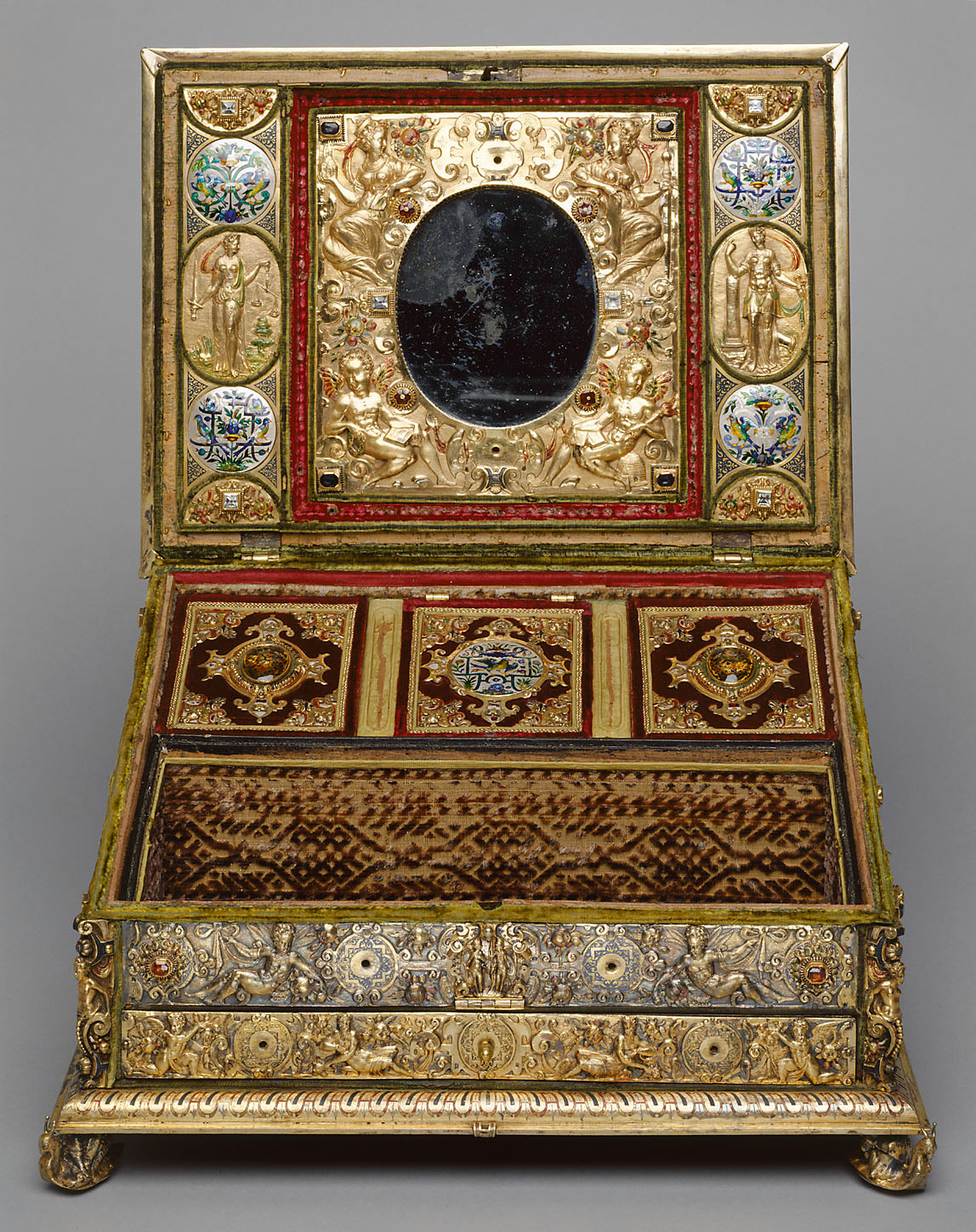 Nähkästchen der Erzherzogin Claudia von Medici (mit Polster zum Spitzenklöppeln)