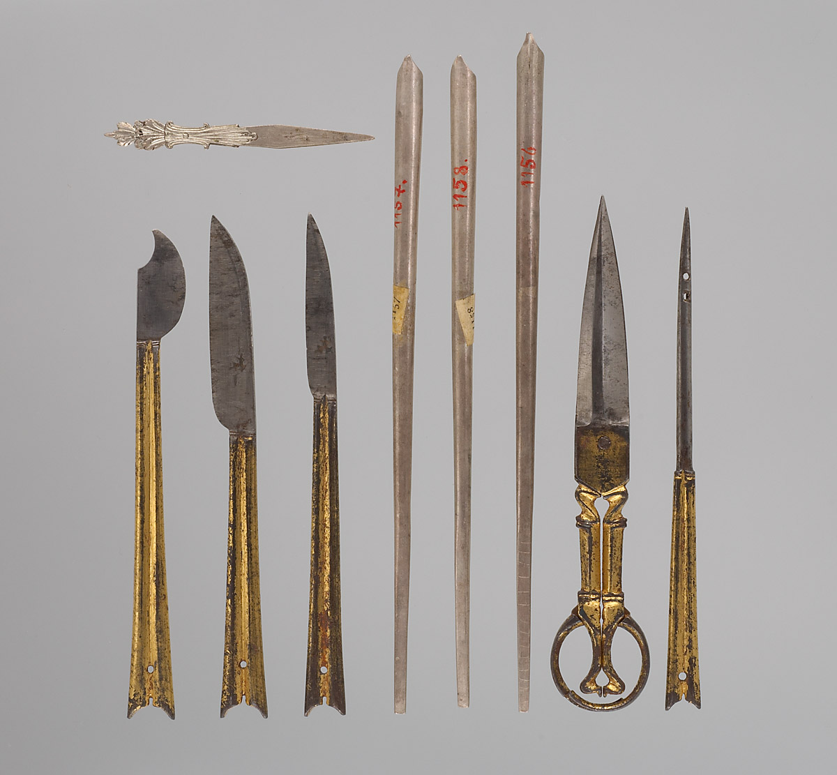 Nadelartiges Instrument eines Schreibzeugs