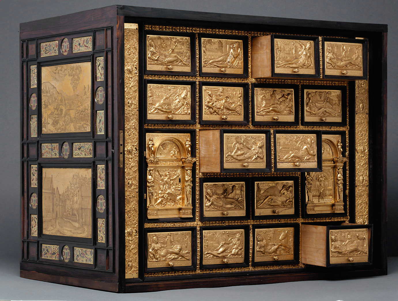Kabinettschrank