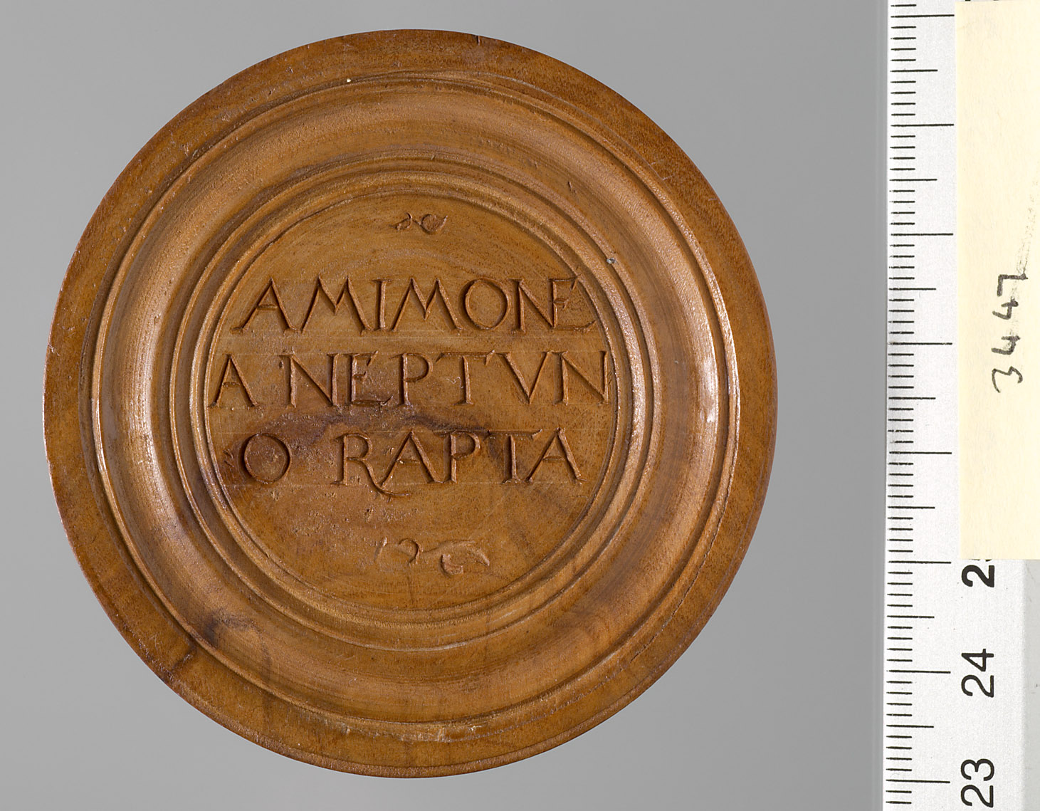 Amymone von Neptun geraubt; Spielstein für das Brettspiel für den "Langen Puff"