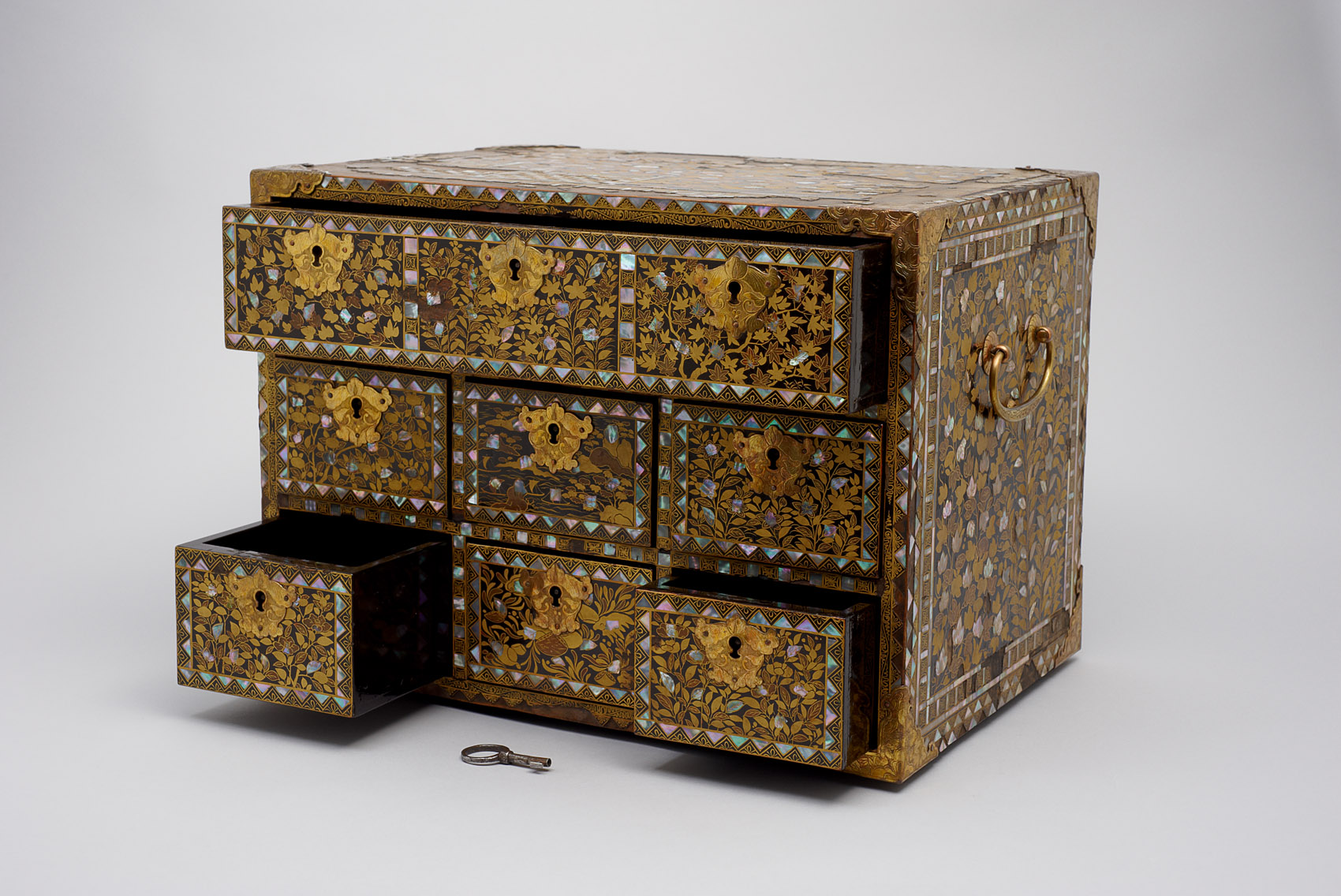 Kabinettschrank