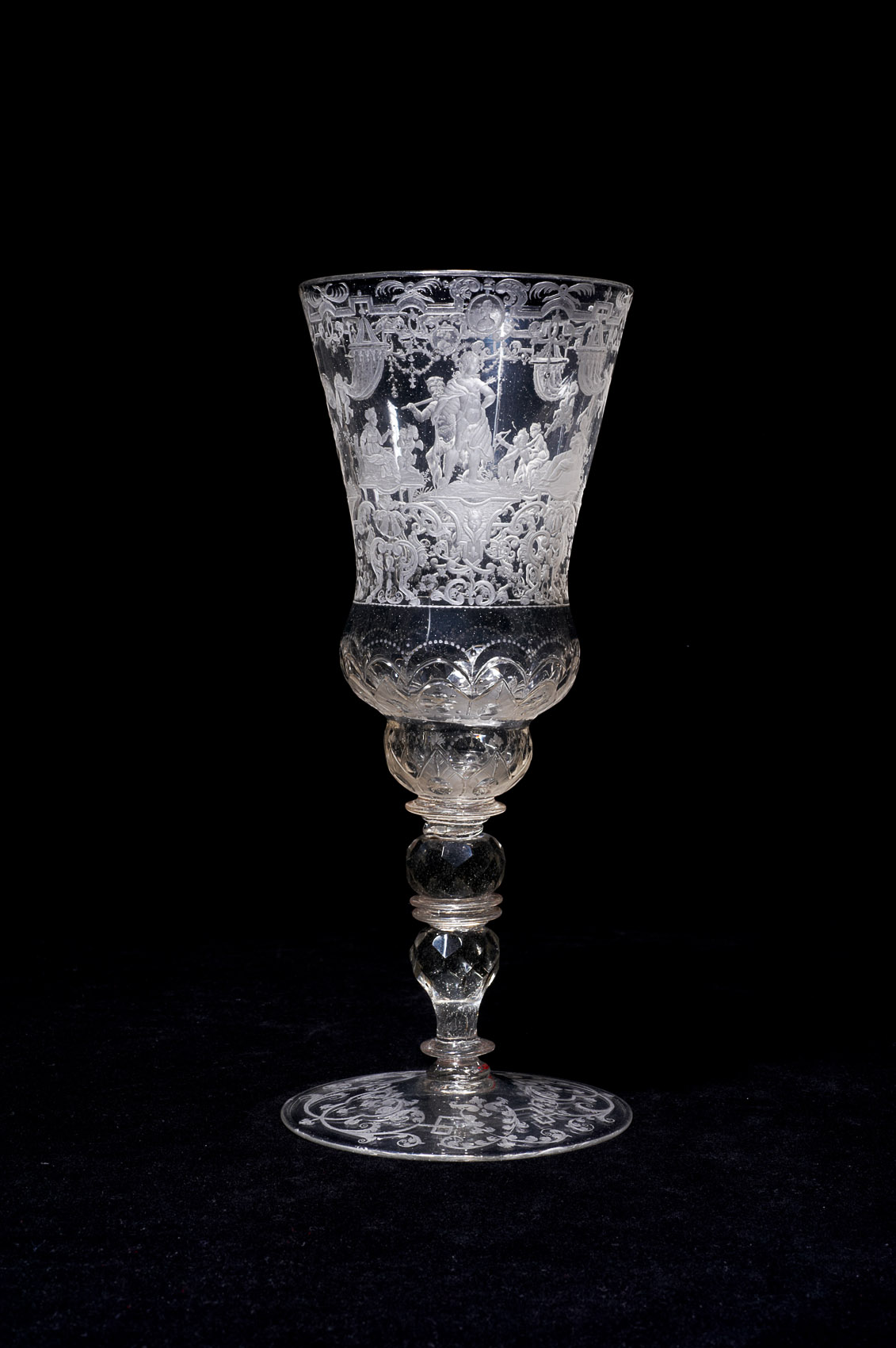 Pokal mit Szenen aus dem Leben Amors