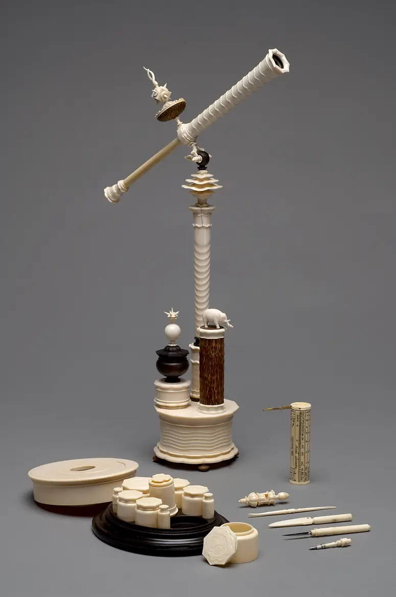 Telescope with Writing Set
