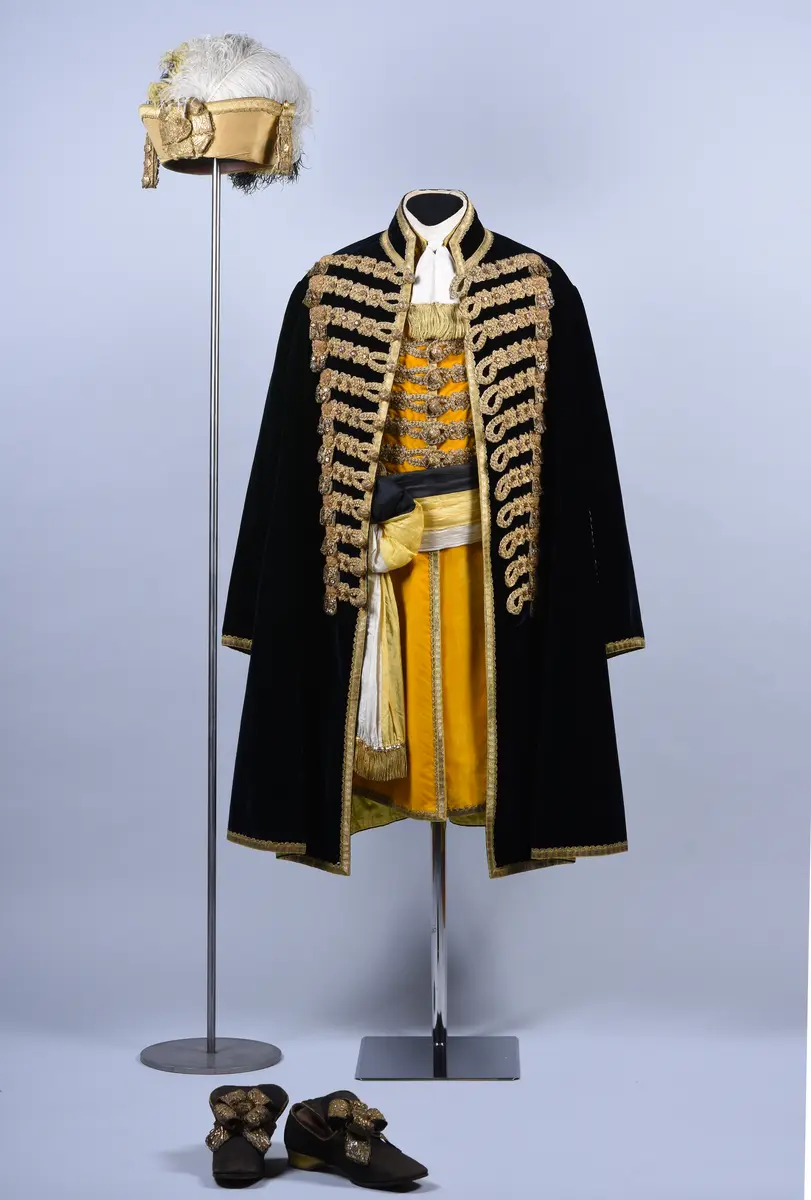 Spanische Livrée eines Kutschers, Ensemble