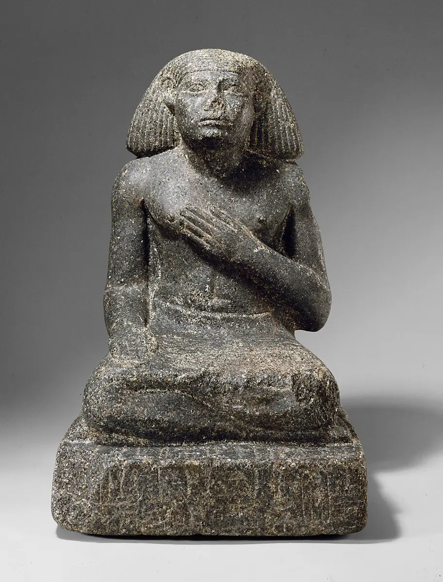 Sitzstatue des Sebek-em-inu