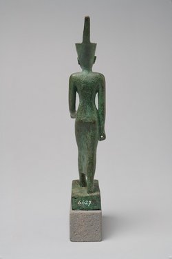 Stehende Göttin Neith