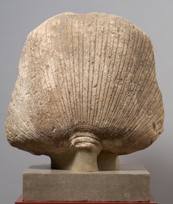 Colossal head from a royal statue 