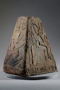 Pyramidion of Meri-imen Ra-mesu 